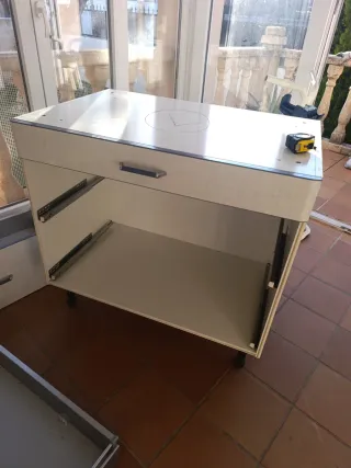 Mobile cassettiera in legno e metallo