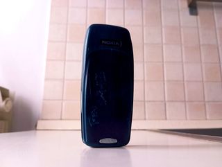 Nokia 3310 Originale + Batteria + Caricabatteria