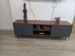 Mueble TV madera y metal
