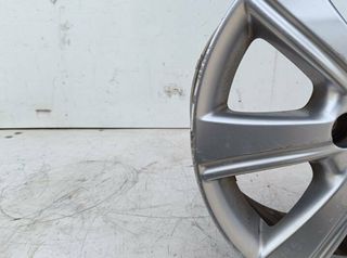 5170304 r16 llanta toyota avensis (t27) active