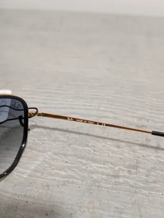 Occhiali da sole Ray-Ban The Marshal II oro nero