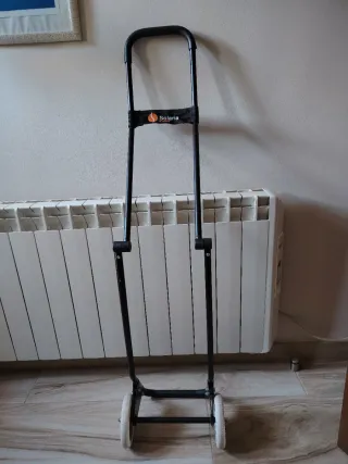 Camilla de masaje plegable púrpura