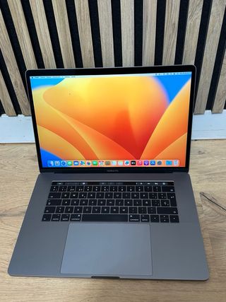 MacBook Pro 15 Intel Core i7 16GB RAM