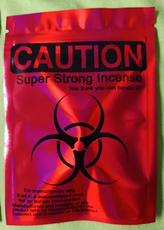 ULTIMO PACK MERCHANDISING RESIDENT EVIL REQUIEM