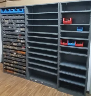 Estanterías de Almacén Metálicas