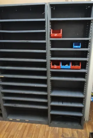 Estanterías de Almacén Metálicas