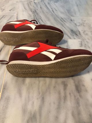 Zapatillas Reebok Marrones talla 44 poco uso
