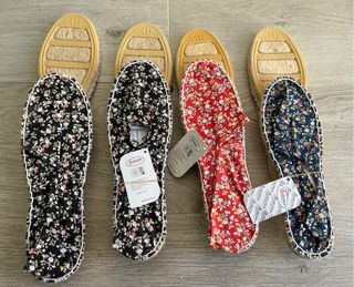 Alpargatas florales para eventos. 22 pares.