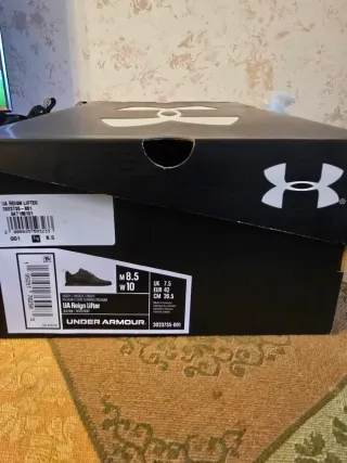 Scarpe UA Reign Lifter 42