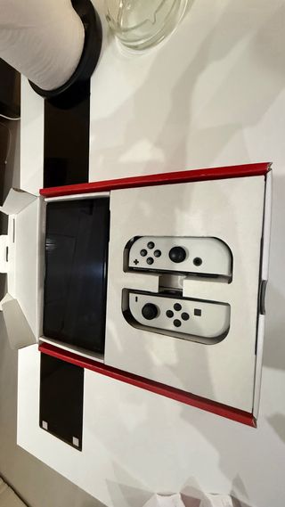 Nintendo Switch OLED Blanca