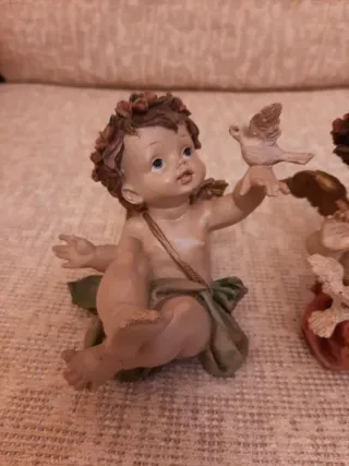 3 Angeli in resina antichi