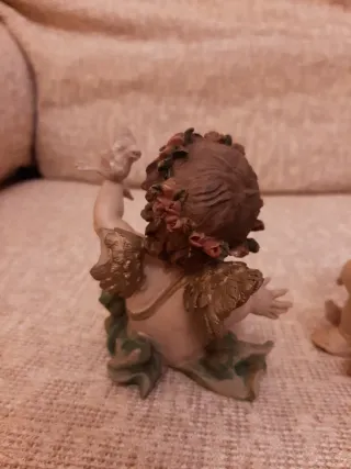 3 Angeli in resina antichi