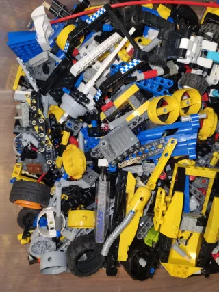 Lego Technic pezzi sfusi misti