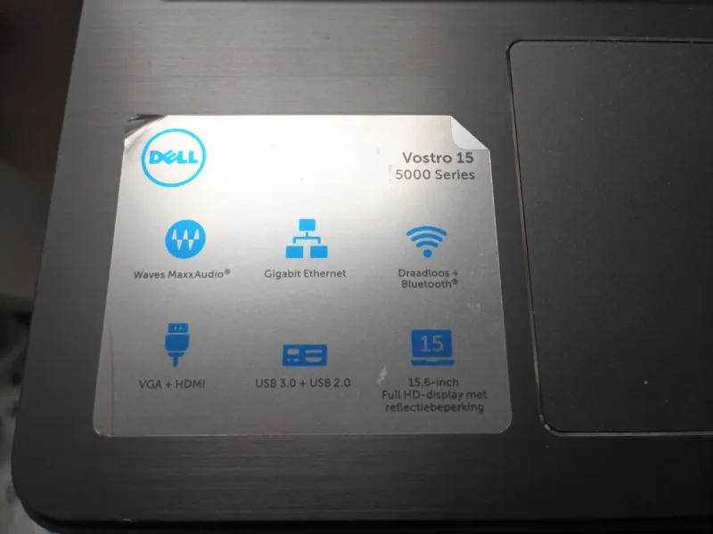 Dell Vostro 15 5568 i5 8gb m2 256gb afbeelding 2