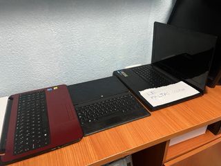 Lotto di 8 computer portatili