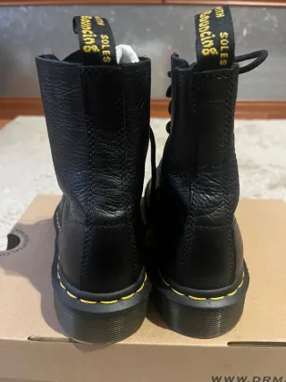 Dr. Martens N. 37 Pelle Nera
