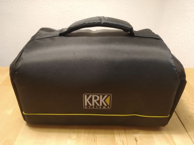 KRK Go Aux 4 Monitores de Estudio