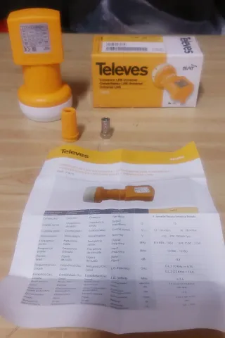 Conversor LNB Universal Televes 7475