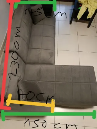 Divano angolare grigio in tessuto con contenitore