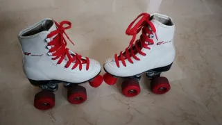 Patines cuero blancos talla 29