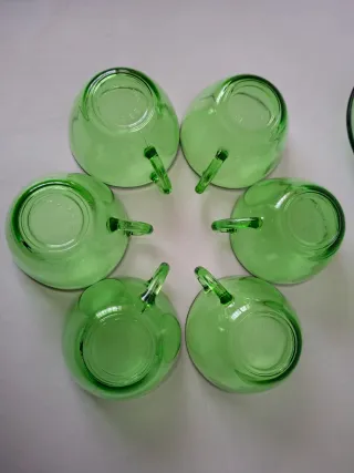 JUEGO DE TAZAS VINTAGE CRISTAL VERDE ELSADUR