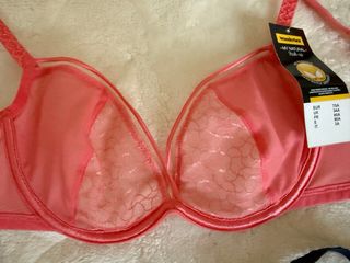 Lote Sujetadores Triumph y Wonderbra
