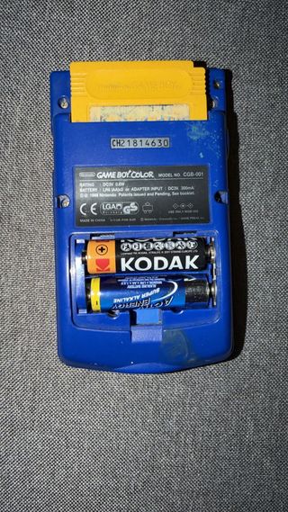 Nintendo Game Boy Color Pikachu