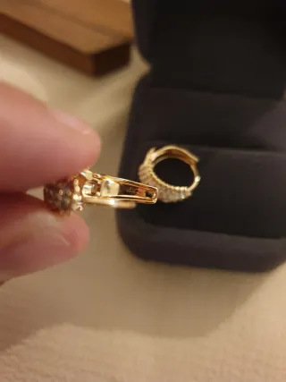 Pendientes Aro Dorados con Cristales