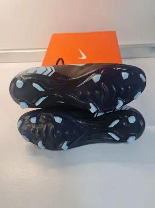 Botas de fútbol Nike Mercurial Nuevas