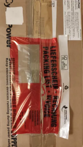 Gruppo di continuità Cyberpower UT1500EG