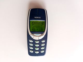Nokia 3310 Originale + Batteria + Caricabatteria