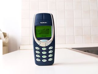 Nokia 3310 Originale + Batteria + Caricabatteria