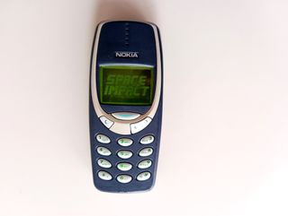 Nokia 3310 Originale + Batteria + Caricabatteria