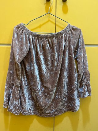 Maglia ciniglia rosa spalle scoperte rosa cipria