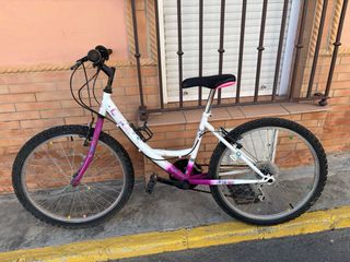 Bicicleta Niña/Mujer Blanca y Morada