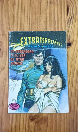 2 comics colección Extraterrestres entre nosotros