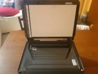 Stampante Epson Workforce WF-2935 con cartucce