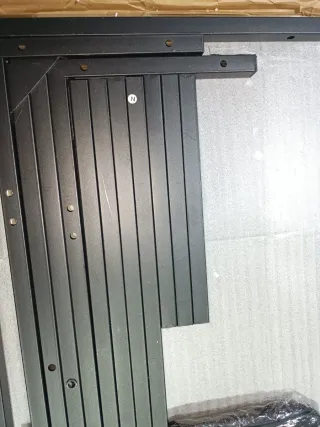 Mesa Gaming LED 151x50 Cajones y enchufes