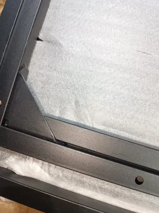 Mesa Gaming LED 151x50 Cajones y enchufes