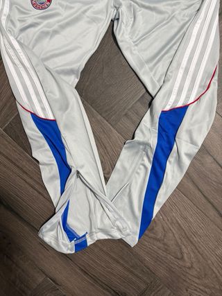 Chándal Bayern Múnich Adidas Talla L Nuevo
