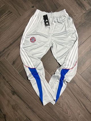 Chándal Bayern Múnich Adidas Talla L Nuevo