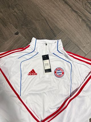 Chándal Bayern Múnich Adidas Talla L Nuevo