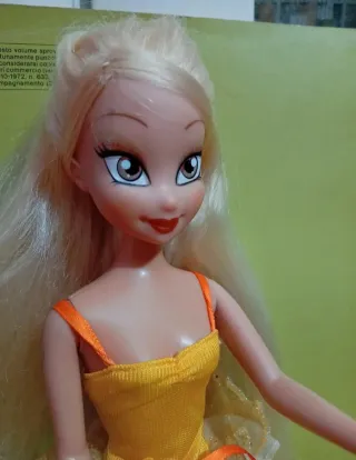 Bambola Winx Stella 2005