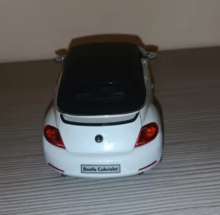 Beetle Cabriolet 1/18