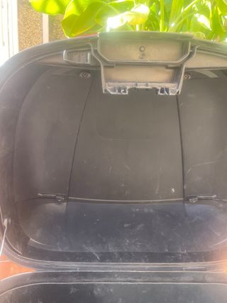 Baúl para moto negro