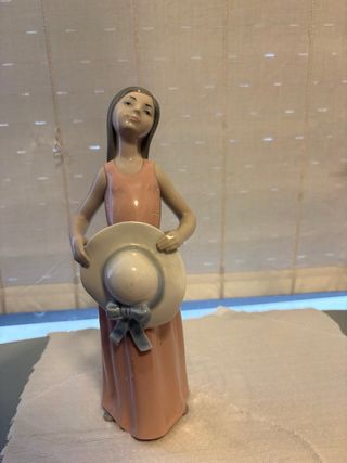 Figura Lladró  "Pamela Plantada!