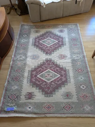 Alfombra Persa Beige y Roja