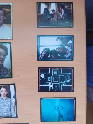 Estampitas Stranger Things Colección