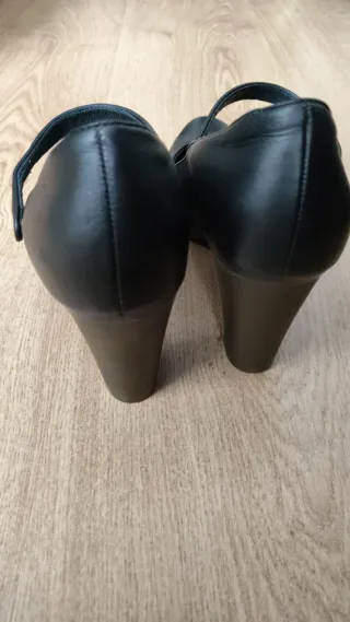 Zapatos Camper Negros de piel, Talla 38