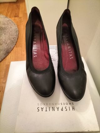 Zapatos de piel negro